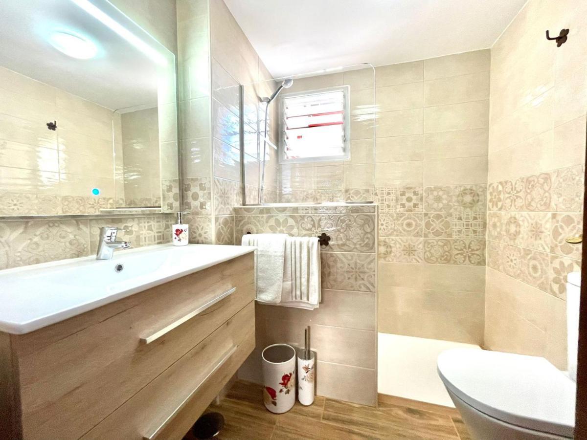 Apartamento Urb. Palmeras Del Sur Con Piscina Costa Adeje  Exteriör bild